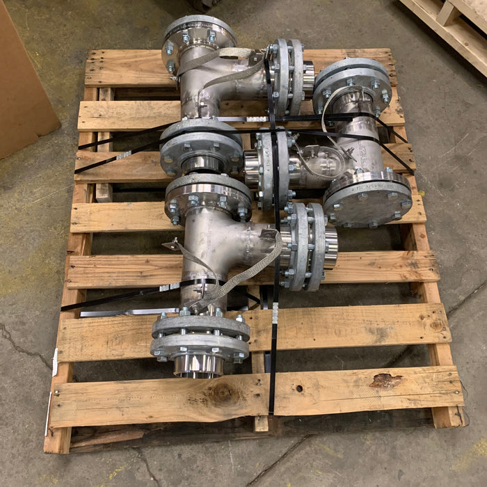 4" Stainless Steel Shock Absorbing Tee Assembly for Sand Systems, 2 Lap Joint Flanges, 1 Blind Flange