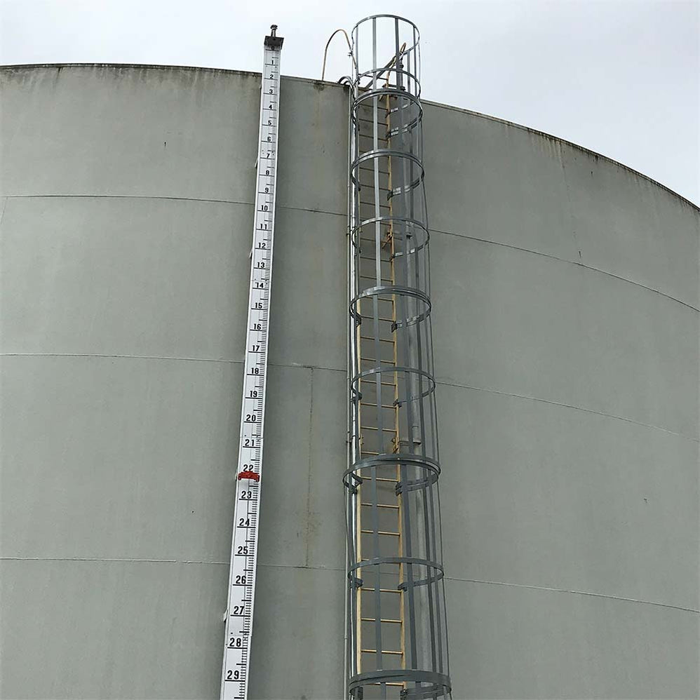 Large Liquid Tank Level Gauges and Sensors — RYSX Railroad Equipment ...